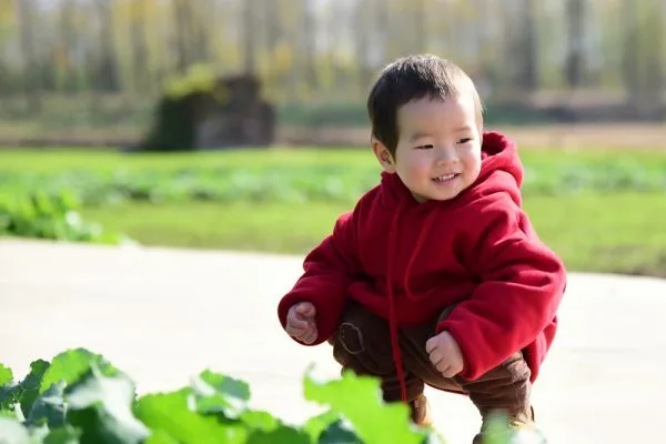 Ideas for boosting your child’s manual skills and establishing laterality