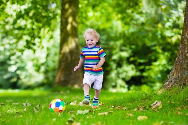 Ball skills: Kicking