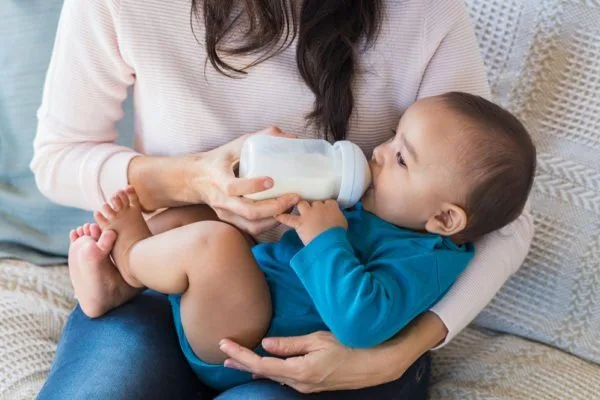 Bottle Feeding: What is the ideal amount?